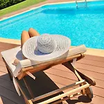 Villa The Sani Jewels, Urania
