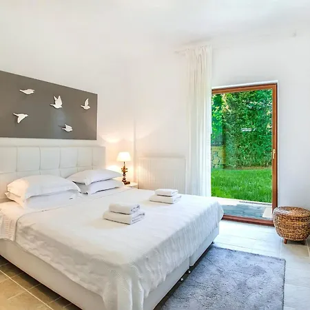The Sani Jewels, Urania Villa Sani (Chalkidiki)