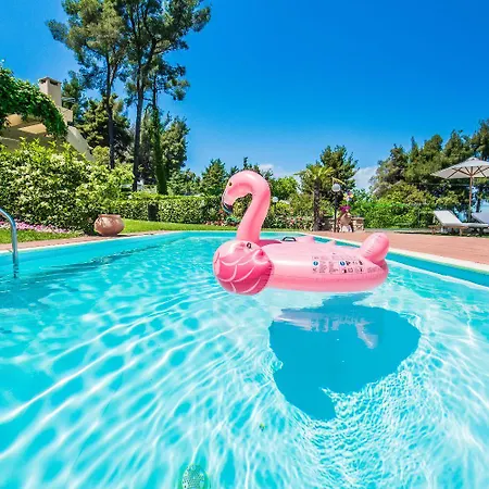 The Sani Jewels, Urania With Pool
